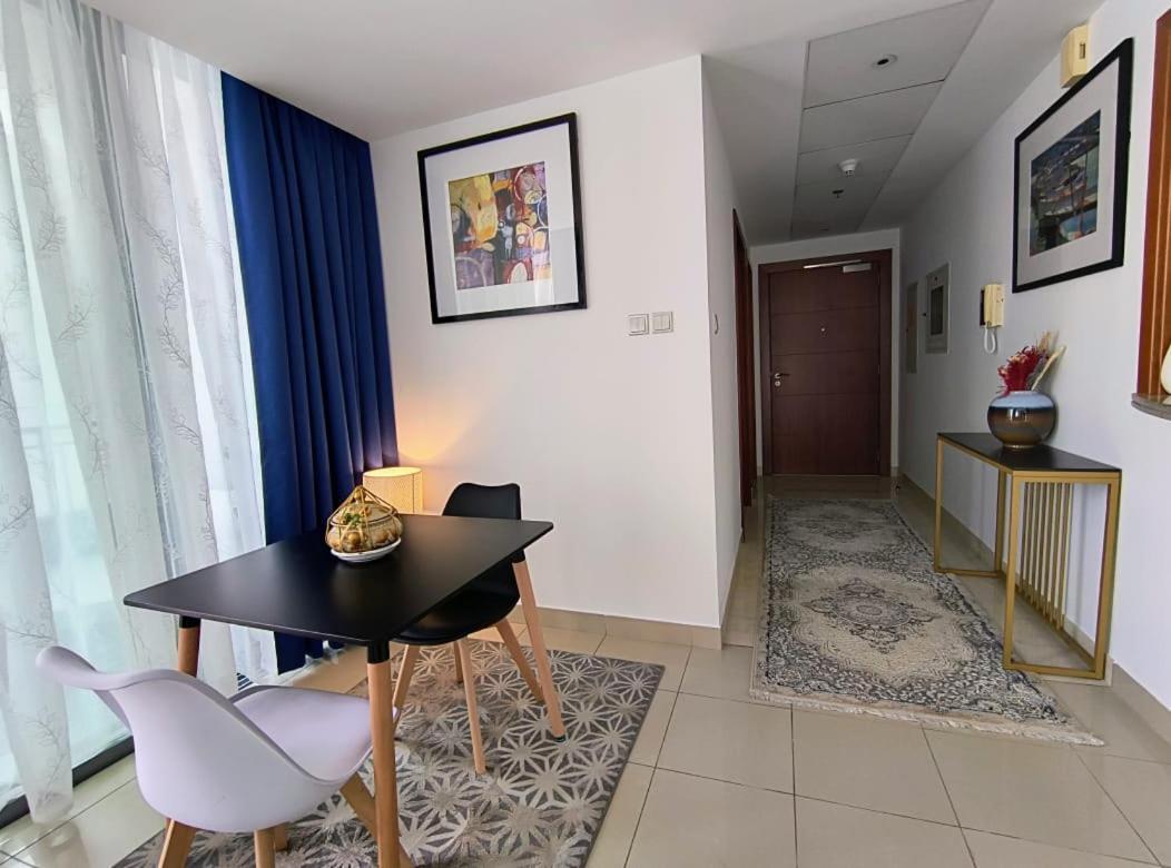 Trinity Holiday Homes - Standpoint Tower Downtown Dubaj Exteriér fotografie
